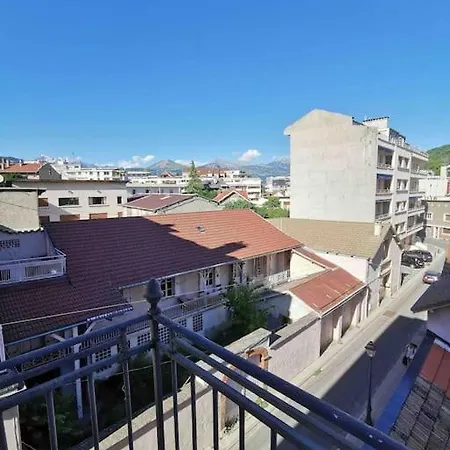 Appartement centre ville de Gap Extérieur photo